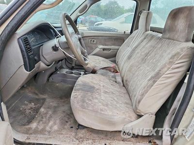 Zdjęcie 7 z 12 samochodu: 2003 TOYOTA TACOMA BASE VIN:5TENL42NX3Z174353 - miniatura