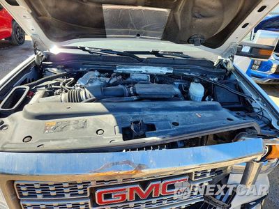 Zdjęcie 11 z 13 samochodu: 2019 GMC SIERRA K2500 DENALI VIN:1GT12SEY1KF220577 - miniatura