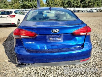 Zdjęcie 6 z 12 samochodu: 2017 KIA FORTE LX VIN:3KPFK4A79HE156550 - miniatura