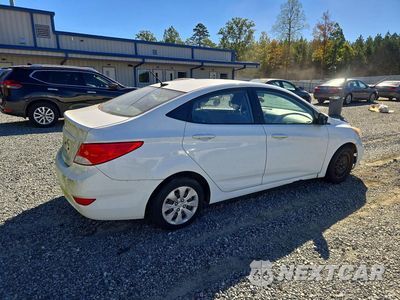 Trzecie zdjęcie samochodu z tyłu: 2016 HYUNDAI ACCENT SE VIN:KMHCT4AE4GU975038 - miniatura