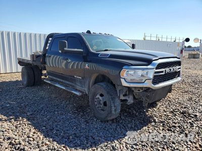 Czwarte zdjęcie samochodu z boku: 2021 RAM 3500 TRADESMAN VIN:3C63RRGL2MG565933 - miniatura