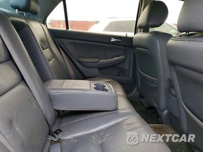 Zdjęcie 10 z 12 samochodu: 2004 HONDA ACCORD EX VIN:1HGCM56764A040720 - miniatura