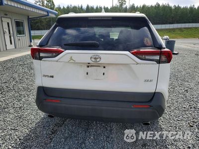 Zdjęcie 6 z 13 samochodu: 2019 TOYOTA RAV4 XLE PREMIUM VIN:JTMC1RFV0KD017524 - miniatura