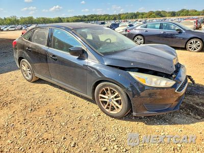 Czwarte zdjęcie samochodu z boku: 2018 FORD FOCUS SE VIN:1FADP3F27JL298835 - miniatura