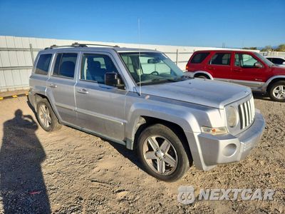 Czwarte zdjęcie samochodu z boku: 2010 JEEP PATRIOT LIMITED VIN:1J4NF4GB0AD505334 - miniatura