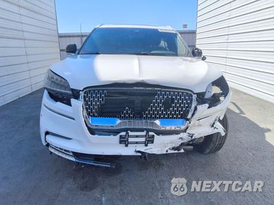Piąte zdjęcie samochodu w środku: 2020 LINCOLN AVIATOR RESERVE VIN:5LM5J7XC4LGL11009 - miniatura