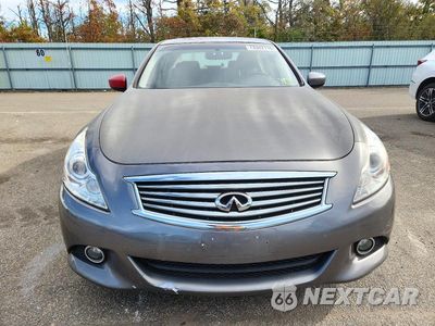 Piąte zdjęcie samochodu w środku: 2015 INFINITI Q40 BASE VIN:JN1CV6AR5FM520388 - miniatura