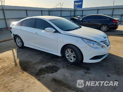 Czwarte zdjęcie samochodu z boku: 2014 HYUNDAI SONATA GLS VIN:5NPEB4ACXEH926612 - miniatura