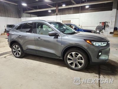 Czwarte zdjęcie samochodu z boku: 2024 FORD ESCAPE PLATINUM VIN:1FMCU9JA0RUB26843 - miniatura
