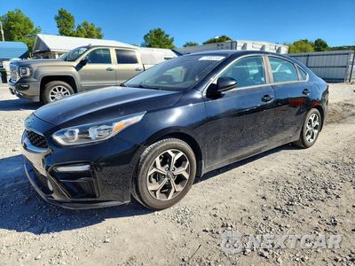 2019 KIA FORTE LXS 3KPF24AD4KE109116 - główne zdjęcie licytacji z USA - miniatura