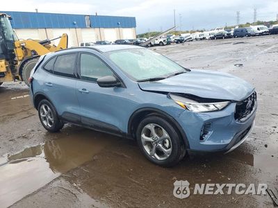 Czwarte zdjęcie samochodu z boku: 2025 FORD ESCAPE ST LINE VIN:1FMCU9MN7SUA47481 - miniatura