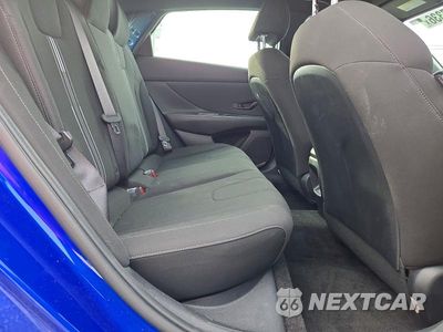 Zdjęcie 10 z 12 samochodu: 2025 HYUNDAI ELANTRA SEL SPORT VIN:KMHLM4DG7SU941534 - miniatura