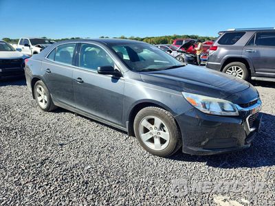 Czwarte zdjęcie samochodu z boku: 2015 CHEVROLET MALIBU LS VIN:1G11B5SL0FF106515 - miniatura