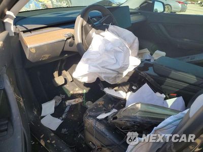 Zdjęcie 8 z 12 samochodu: 2022 TESLA MODEL Y VIN:7SAYGDEE1NF510735 - miniatura