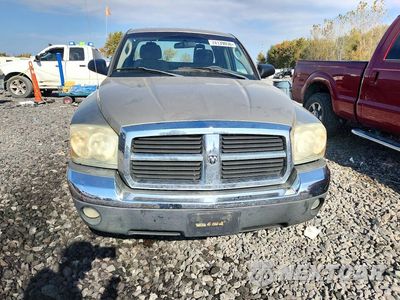 Piąte zdjęcie samochodu w środku: 2005 DODGE DAKOTA SLT VIN:1D7HE42K25S281262 - miniatura