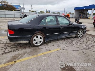 Trzecie zdjęcie samochodu z tyłu: 1999 MERCEDES-BENZ E 430 VIN:WDBJF70H9XA951639 - miniatura