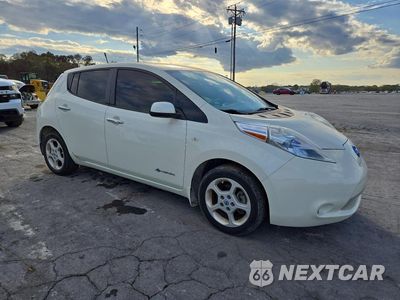 Czwarte zdjęcie samochodu z boku: 2011 NISSAN LEAF SV VIN:JN1AZ0CP7BT005896 - miniatura