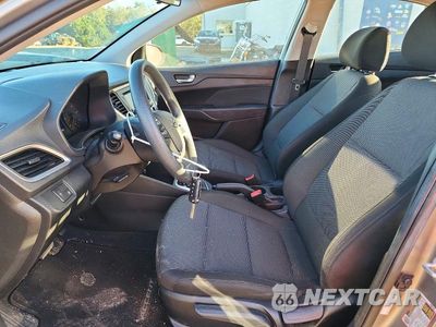 Zdjęcie 7 z 12 samochodu: 2021 HYUNDAI ACCENT SE VIN:3KPC24A63ME135696 - miniatura