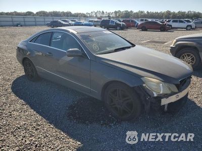 Czwarte zdjęcie samochodu z boku: 2010 MERCEDES-BENZ E 350 VIN:WDDKJ5GB3AF010617 - miniatura