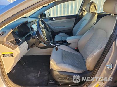 Zdjęcie 7 z 12 samochodu: 2016 HYUNDAI SONATA SPORT VIN:5NPE34AF4GH375913 - miniatura