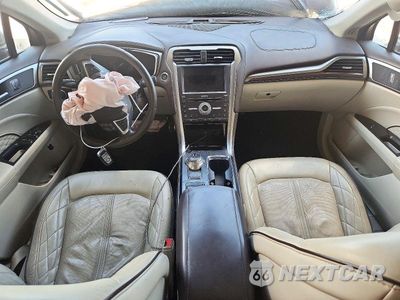 Zdjęcie 8 z 12 samochodu: 2017 FORD FUSION TITANIUM PHEV VIN:3FA6P0SU0HR187733 - miniatura