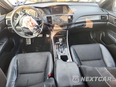 Zdjęcie 8 z 12 samochodu: 2017 HONDA ACCORD SPORT VIN:1HGCR2F56HA078887 - miniatura