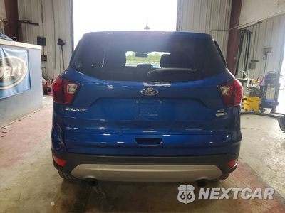Zdjęcie 6 z 13 samochodu: 2019 FORD ESCAPE SE VIN:1FMCU9GD7KUA45281 - miniatura