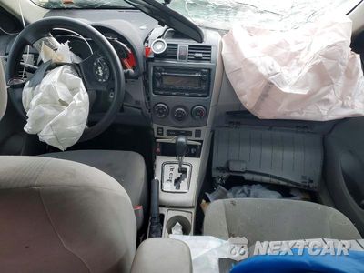 Zdjęcie 8 z 12 samochodu: 2012 TOYOTA COROLLA LE VIN:5YFBU4EE8CP008043 - miniatura