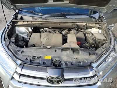 Zdjęcie 11 z 12 samochodu: 2018 TOYOTA HIGHLANDER LE PLUS VIN:5TDBZRFH1JS828458 - miniatura