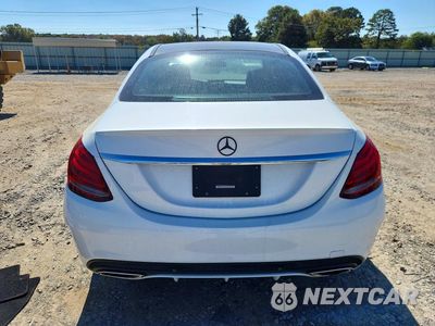 Zdjęcie 6 z 12 samochodu: 2016 MERCEDES-BENZ C 300 VIN:55SWF4JB9GU170805 - miniatura