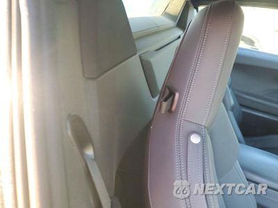 Zdjęcie 10 z 12 samochodu: 2019 BMW I8 VIN:WBY2Z6C54K7D87785 - miniatura