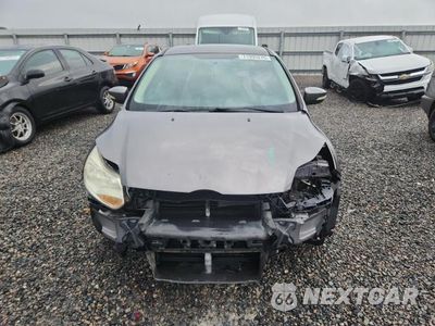 Piąte zdjęcie samochodu w środku: 2014 FORD FOCUS SE VIN:1FADP3K21EL400254 - miniatura
