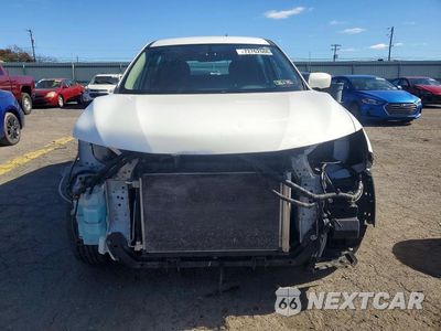 Piąte zdjęcie samochodu w środku: 2017 NISSAN ROGUE S VIN:KNMAT2MT4HP583090 - miniatura