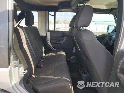 Zdjęcie 10 z 12 samochodu: 2016 JEEP WRANGLER UNLIMITED SPORT VIN:1C4BJWDGXGL162579 - miniatura