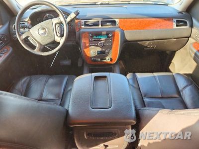 Zdjęcie 8 z 12 samochodu: 2008 CHEVROLET SILVERADO K3500 VIN:1GCHK336X8F161396 - miniatura