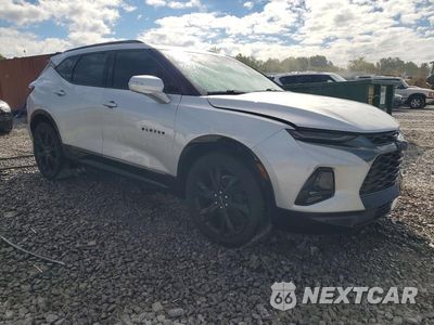 Czwarte zdjęcie samochodu z boku: 2020 CHEVROLET BLAZER RS VIN:3GNKBERS9LS665116 - miniatura