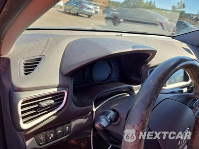 Zdjęcie 9 z 12 samochodu: 2017 HYUNDAI IONIQ SEL VIN:KMHC75LC7HU045738 - miniatura