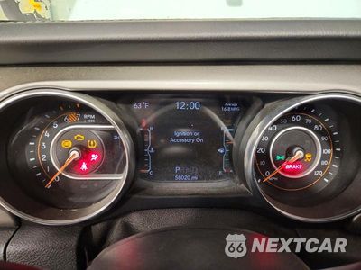 Zdjęcie 9 z 14 samochodu: 2021 JEEP WRANGLER UNLIMITED SAHARA VIN:1C4HJXEN7MW645986 - miniatura