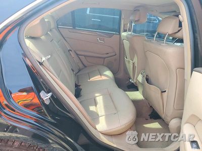 Zdjęcie 10 z 13 samochodu: 2010 MERCEDES-BENZ E 350 VIN:WDDHF5GB8AA037451 - miniatura