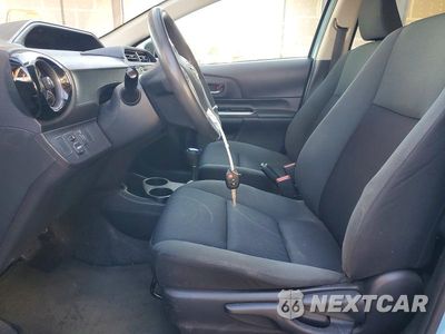 Zdjęcie 7 z 12 samochodu: 2015 TOYOTA PRIUS C TWO VIN:JTDKDTB39F1110327 - miniatura