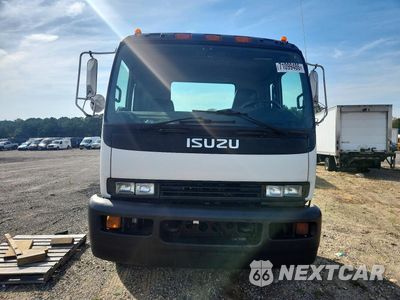 Piąte zdjęcie samochodu w środku: 2009 ISUZU T8F TRUCK CAB AND CHASSIS VIN:4GTM8F1B69F700028 - miniatura