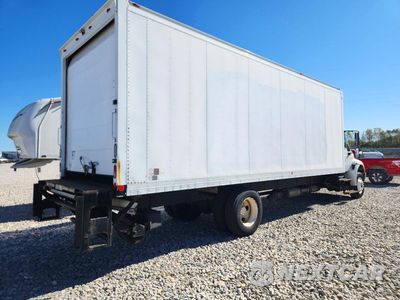 Trzecie zdjęcie samochodu z tyłu: 2014 INTERNATIONAL 4300 BOX TRUCK VIN:3HAMMMML9EL061435 - miniatura