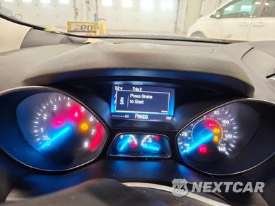 Zdjęcie 9 z 13 samochodu: 2019 FORD ESCAPE TITANIUM VIN:1FMCU9J96KUC42771 - miniatura
