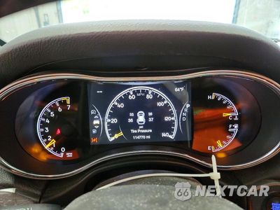 Zdjęcie 9 z 13 samochodu: 2018 JEEP GRAND CHEROKEE LAREDO VIN:1C4RJFAG0JC487414 - miniatura
