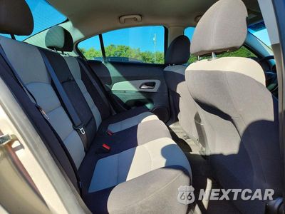 Zdjęcie 10 z 12 samochodu: 2014 CHEVROLET CRUZE LS VIN:1G1PA5SG1E7436592 - miniatura