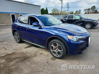 Czwarte zdjęcie samochodu z boku: 2018 ALFA ROMEO STELVIO TI VIN:ZASFAKBN4J7B72902 - miniatura
