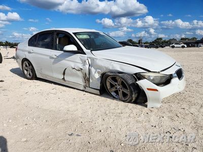 Czwarte zdjęcie samochodu z boku: 2013 BMW 320 I VIN:WBA3B1C5XDK128922 - miniatura