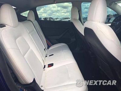 Zdjęcie 11 z 14 samochodu: 2022 TESLA MODEL Y VIN:7SAYGDEF3NF531062 - miniatura