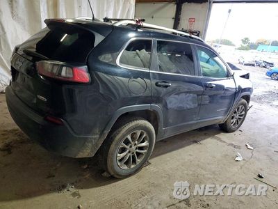 Trzecie zdjęcie samochodu z tyłu: 2021 JEEP CHEROKEE LATITUDE PLUS VIN:1C4PJMLB1MD160502 - miniatura