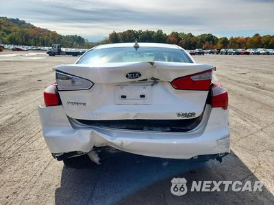 Zdjęcie 6 z 12 samochodu: 2014 KIA FORTE LX VIN:KNAFX4A68E5212605 - miniatura